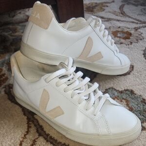 Veja Esplar White Sneakers